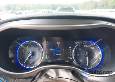 2021 Chrysler Pacifica Touring L z USA, uszkodzony, nr VIN 2C4RC1BGXMR552857